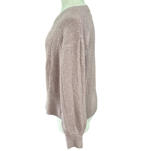 Hippie Rose Lavender Sweater Size Large EUC - Picture 2 of 4